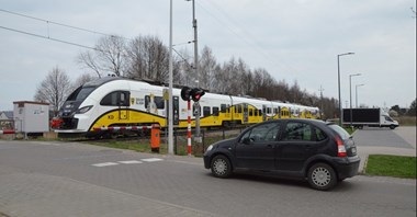 Dolnośląskie: 7 mln złotych na nowe urządzenia na przejazdach kolejowych