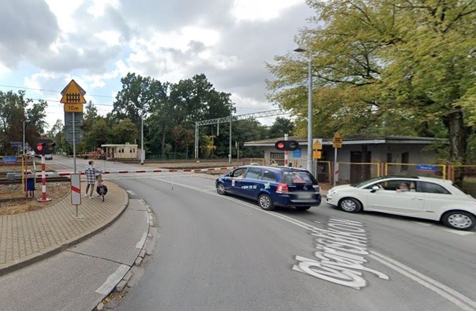 Monitorują wjazd na tory przy czerwonym świetle. Ile naruszeń? 