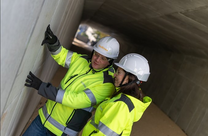 Czesi wykluczyli Budimex z przetargu na D11. Wykonawca nie składa broni 