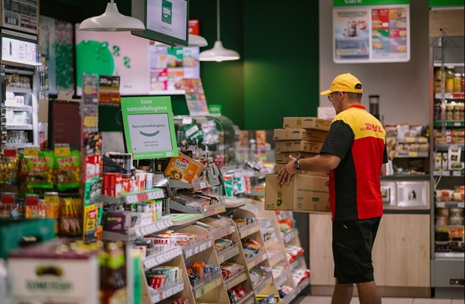 DHL eCommerce Polska rozwija współpracę z siecią Żabka