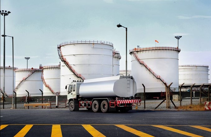 Unimot przymierza się do rozbudowy bazy paliwowej w Gdańsku