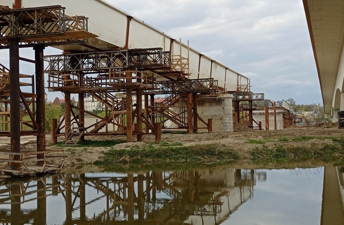 Trwa rozbudowa mostu w Sandomierzu