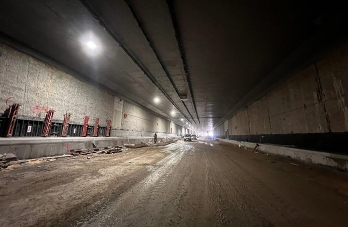 Północna Obwodnica Krakowa: Trwa betonowanie tunelu w Zielonkach