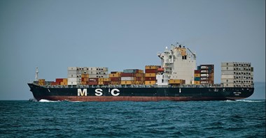 Rosną koszty transportu morskiego. Wszystko przez ataki bojowników Huti na statki handlowe