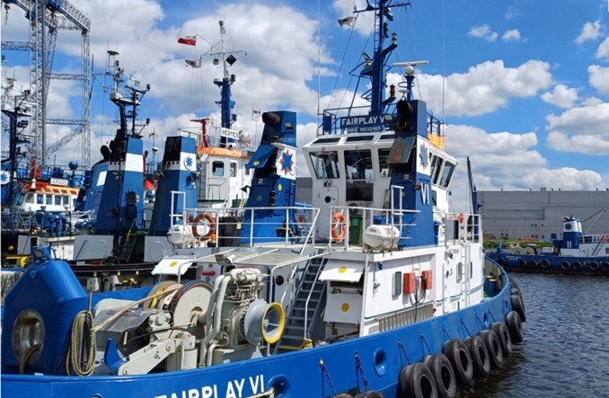 Unimot rozpoczął dostawy paliwa żeglugowego w Szczecinie, Świnoujściu i Policach