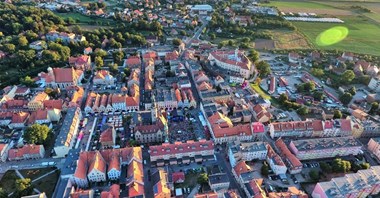 Mirbud i Kobylarnia z umową na przebudowę układu drogowego w Jaworze