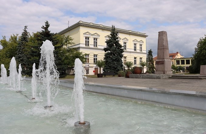 Wielkopolska: Jest umowa na nowy przebieg DW nr 305 w Nowym Tomyślu