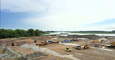 Terminal instalacyjny offshore w Świnoujściu zaawansowany w 50% 