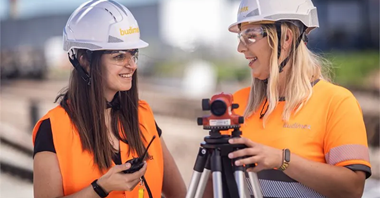 Młodzi mogą praktykować u największego wykonawcy  