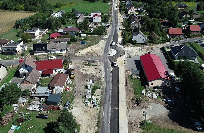 Rozpoczęła się przebudowa ronda w Bierdzanach