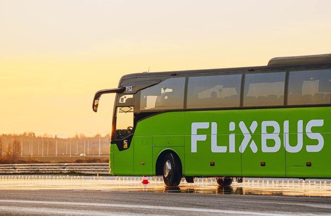 FlixBus partnerem rozgrywek UEFA Conference League oraz UEFA Europa League 