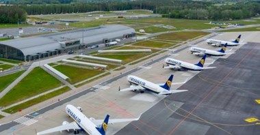 Ryanair dusi Modlin. Spadek ruchu prawie o połowę! 
