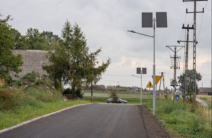 Łódzkie: Mniej dróg lokalnych do remontu 