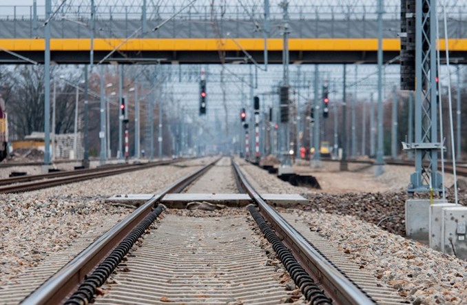 Cyfryzacja i cyberbezpieczeństwo transportu kolejowego dziś i jutro