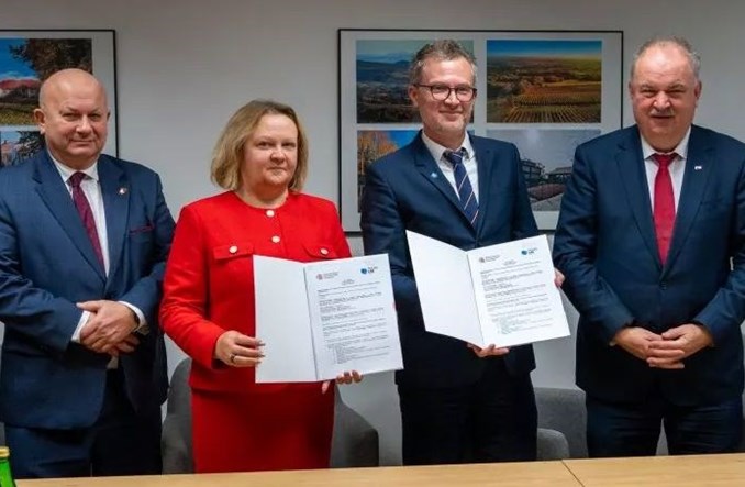 Strabag przebuduje drogę wojewódzką za ponad 20 milionów. Umowa podpisana