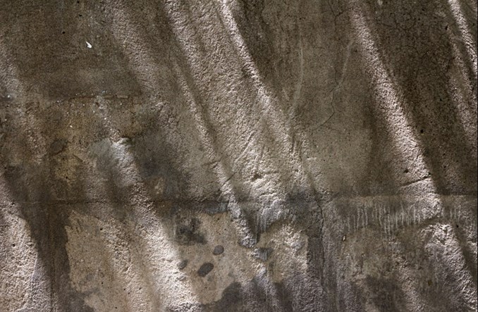 Cement spoza UE uderza w polskie cementownie 