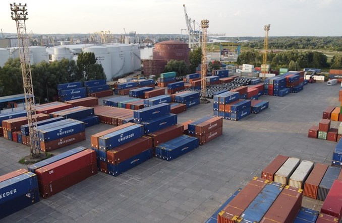 Sektor TSL czeka na geopolityczną stabilizację 