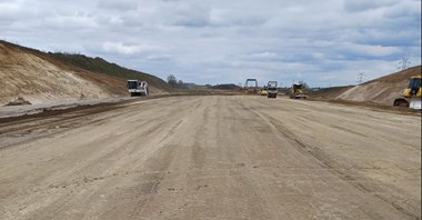 Spoiwo drogowe GRUNTAR 22,5 HRB E3 od HOLCIM