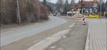 Trwa przebudowa drogi w Kazimierzu Dolnym. W majówkę kierowców czeka gehenna? 