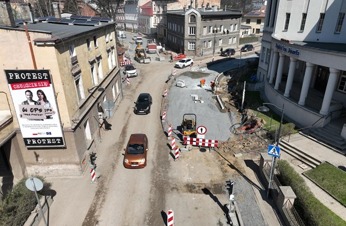 Wróciły prace drogowe w Głuchołazach 