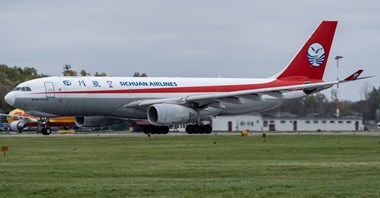 Lotnisko Chopina z cargo z Chin. Sichuan Airlines także w lecie 