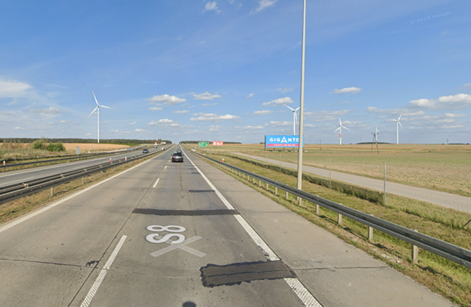 Kto wyremontuje najbardziej zniszczoną S8 w województwie łódzkim?