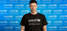 Robert Lewandowski o wykluczeniu transportowym na rzecz kampanii UNICEF Polska