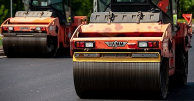Nowy asfalt i frezowanie na Mokotowie i Białołęce