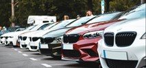 Wielki powrót aut spalinowych? Firmy stawiają na elastyczność, nie na ekologię