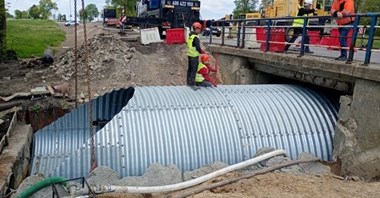 Łódzkie. Relining mostu w Sadykierzu