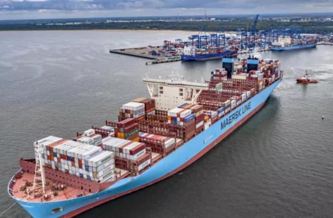 Rekordowe przeładunki kontenerowe w polskich portach przy ogólnym spadku