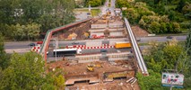 Kolejny etap przebudowy wiaduktów nad S86 [zdjęcia]