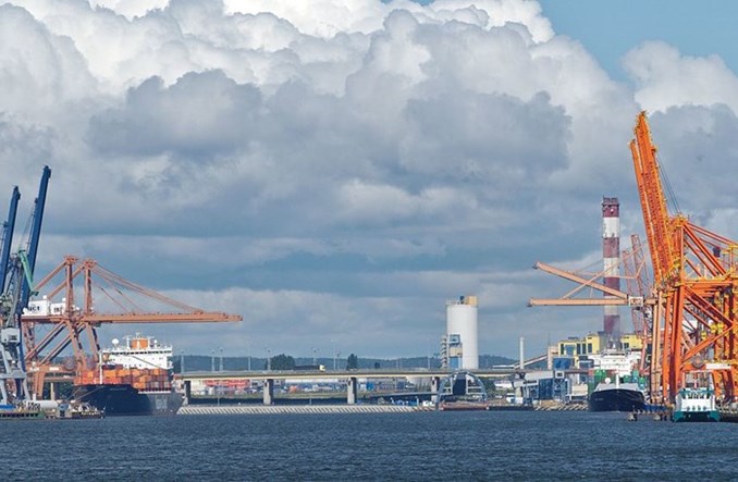 Porty morskie w Polsce. Rozwój, czy regres?