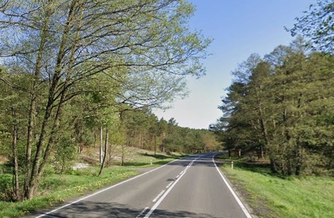 Zmierzą średnią prędkość na drodze przez Kampinos 