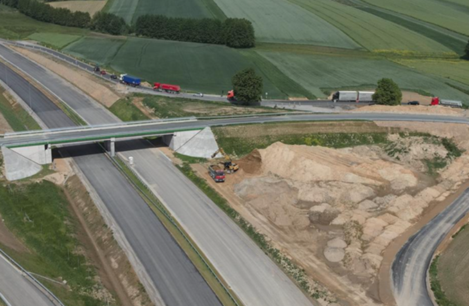 Kolejny wiadukt na DK74 dostępny dla kierowców