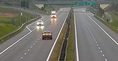 O krok od tragedii. Jechał pod prąd trasą S12 