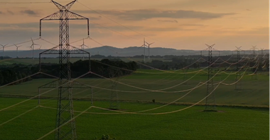 Wybudowano kluczową linię 400 kV na Dolnym Śląsku