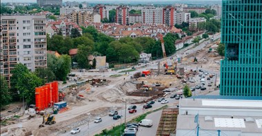 Krakowski Szybki Tramwaj. Cały tunel ma już konstrukcję fundamentową 