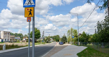 Finiszują prace na łączniku województwa łódzkiego i świętokrzyskiego