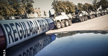 Na autostradach i drogach krajowych można spotkać wojskowe kolumny 