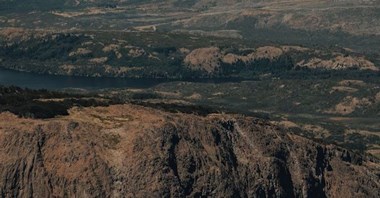 Cud inżynierii w Chinach. Najwyższy most świata wkrótce zostanie otwarty 