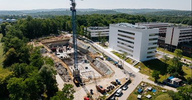 Collegium Medicum UJ w Krakowie – fundamenty pod budynek „B” gotowe!
