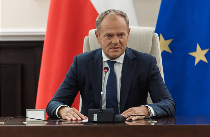 Tusk: Prowokacja na dużą skalę. Namierzono 19 dronów