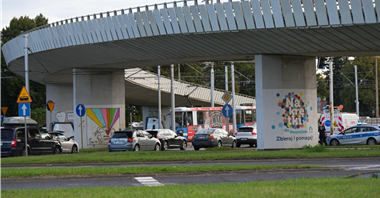 Uszkodzenie estakady we Wrocławiu