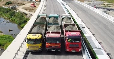 S19 Miejsce Piastowe-Dukla. Próba wytrzymałości na estakadzie 