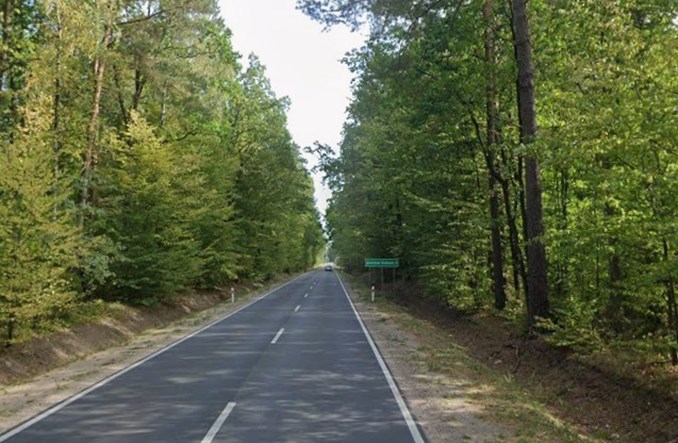 Skanska najkorzystniejsza na budowę drogi w śladzie starej linii kolejowej 