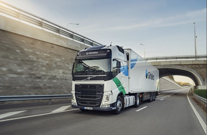 Girteka rozwija działalność spedycyjną w Polsce. Warszawa centrum operacyjnym