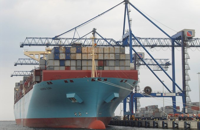 Po trzech kwartałach przeładunki kontenerowe 20 proc. w górę