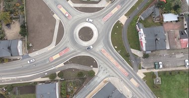Łódzkie. Rozbudowa drogi wojewódzkiej wkracza w decydującą fazę 