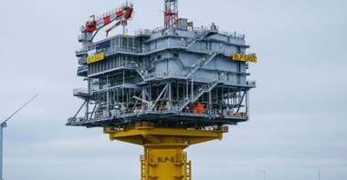 Energia z Bałtyku coraz bliżej. Na Baltic Power zainstalowano kluczowy komponent